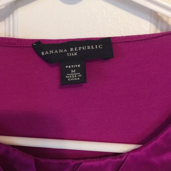 Banana Republic Petite Fuscia Blouse - Picture 2 of 5